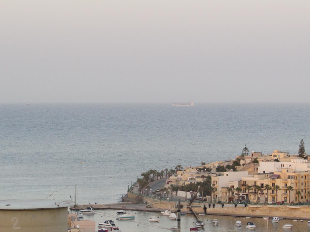 Appartamento Panoramic Penthouse In Marsascala Which Enjoys Sea And Country Views Marsaskala Esterno foto