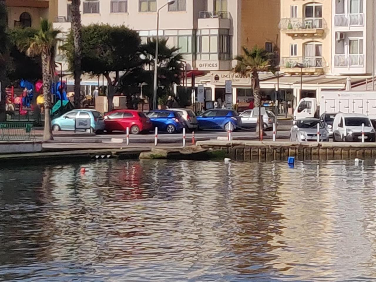 Appartamento Panoramic Penthouse In Marsascala Which Enjoys Sea And Country Views Marsaskala Esterno foto