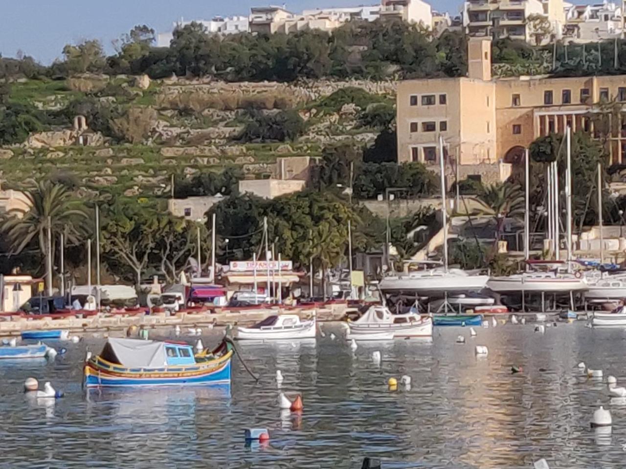 Appartamento Panoramic Penthouse In Marsascala Which Enjoys Sea And Country Views Marsaskala Esterno foto